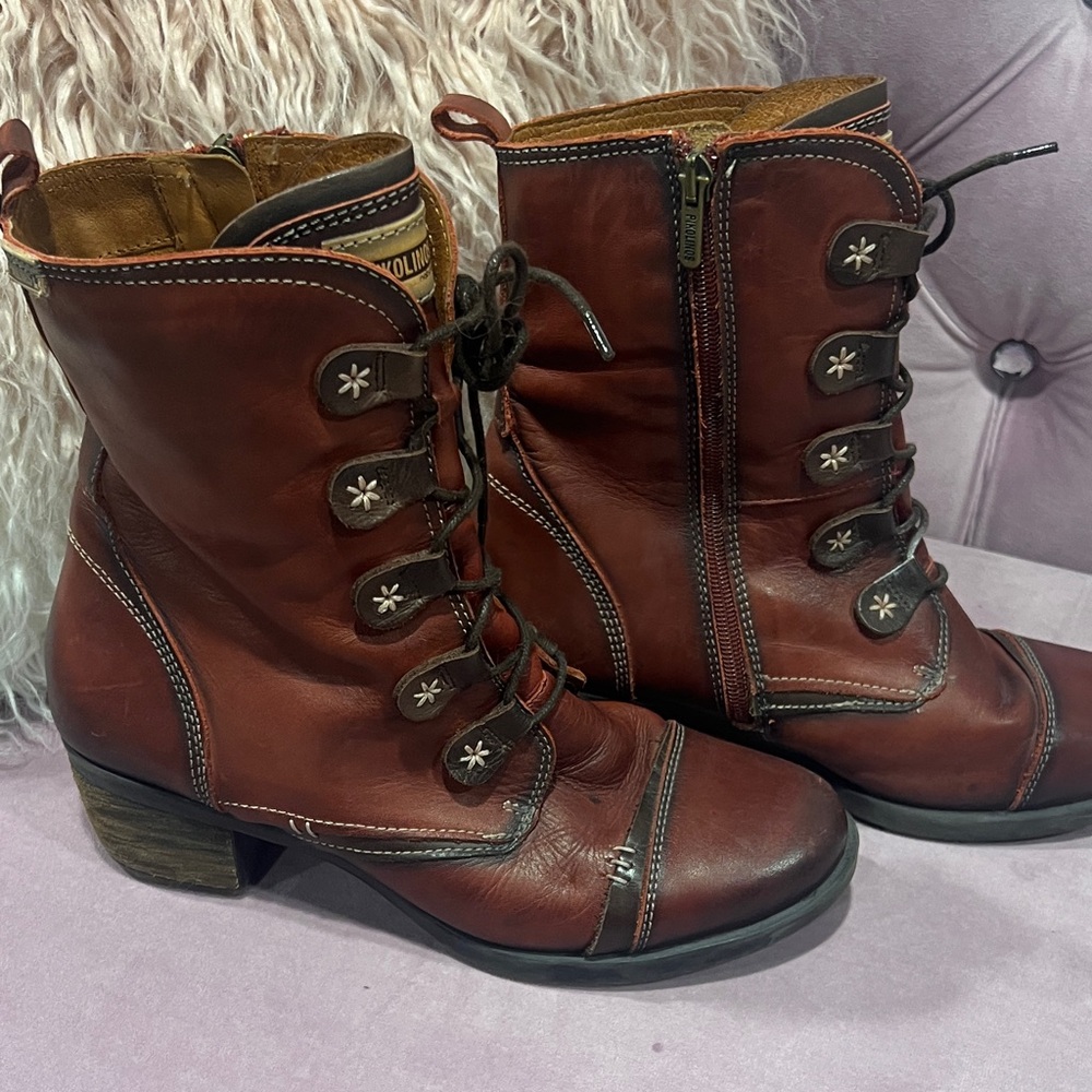 PIKOLINOS Burgundy Lace Up Boots
